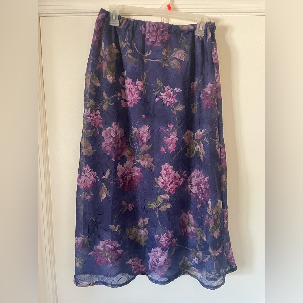 Purple floral aline skirt with elastic waist #floral #midi